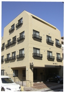 ファミリア植田